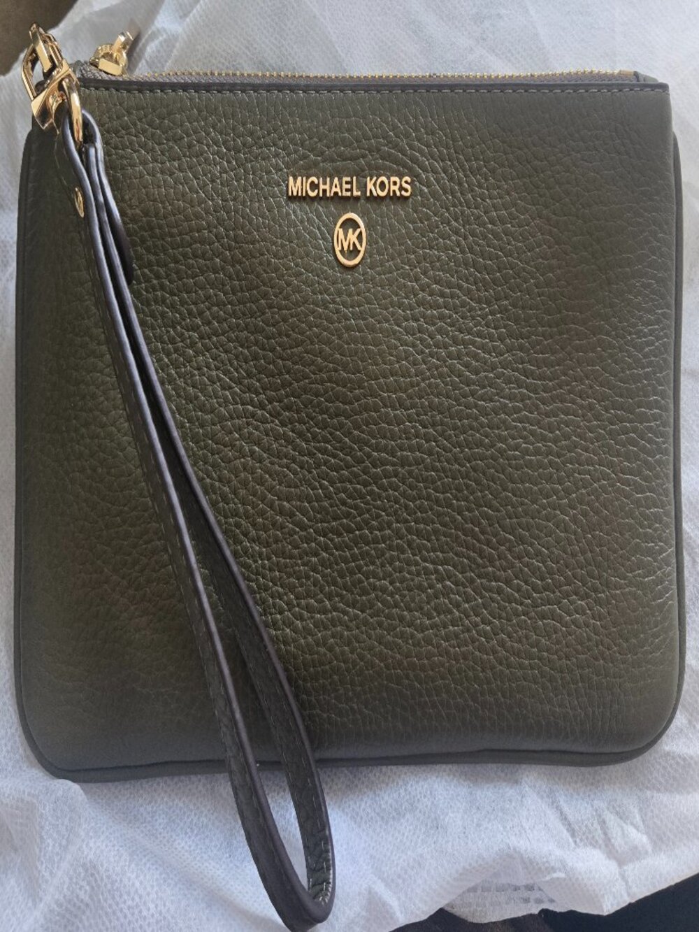 MICHEAL KORS wristlet